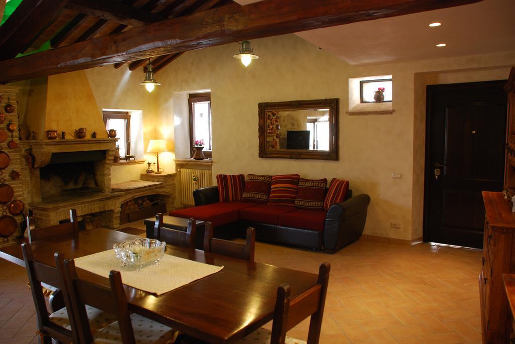 Il Paradiso Nel Borgo Arrone Luaran gambar