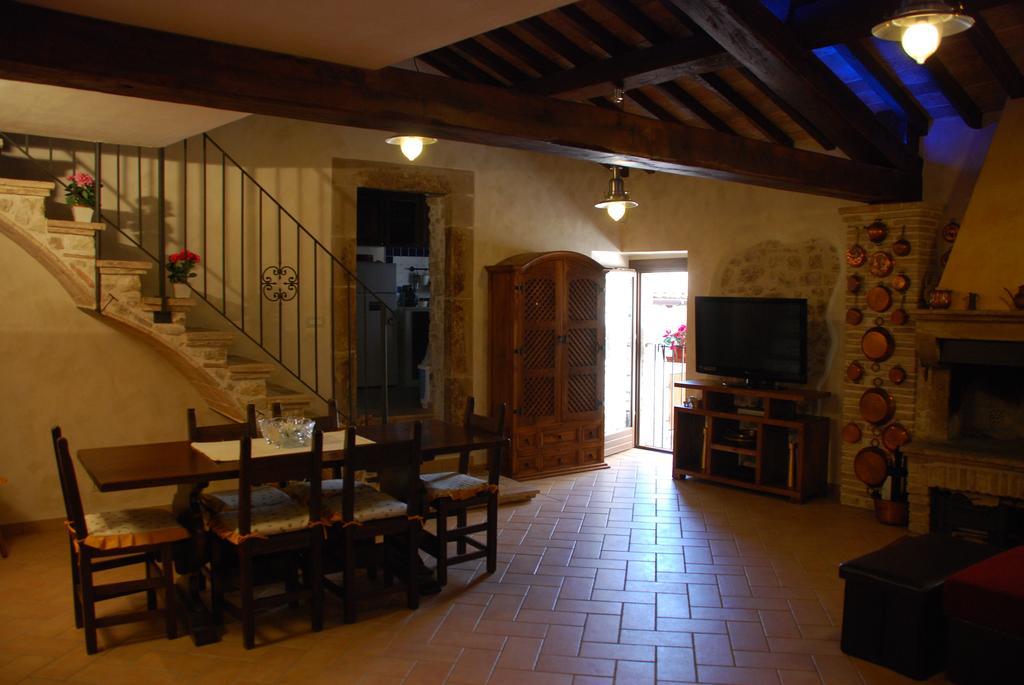 Il Paradiso Nel Borgo Arrone Luaran gambar