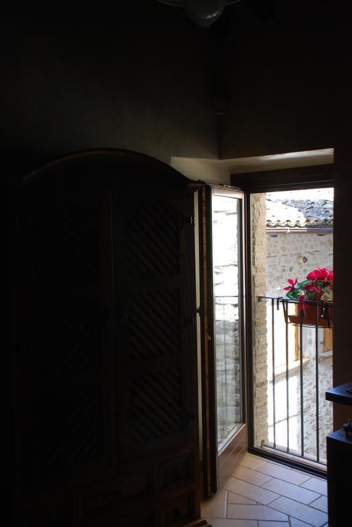 Il Paradiso Nel Borgo Arrone Luaran gambar