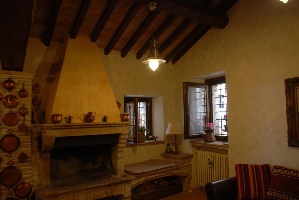 Il Paradiso Nel Borgo Arrone Luaran gambar